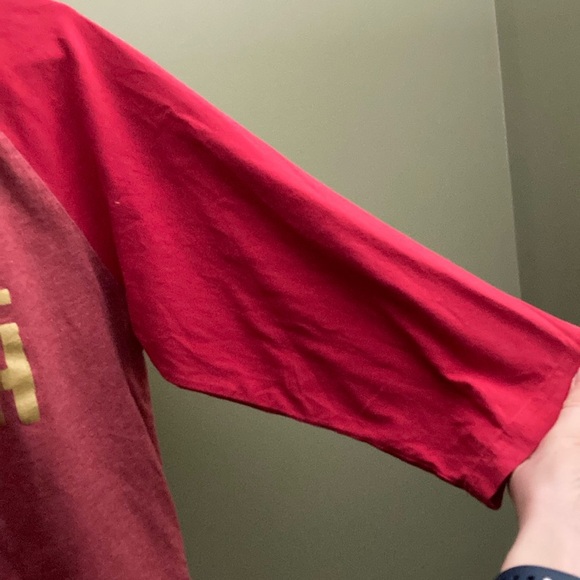 Mitchell & Ness Red and Gold Three Quarter Length  Sleeve Tee Relaxed Fit - Picture 4 of 8